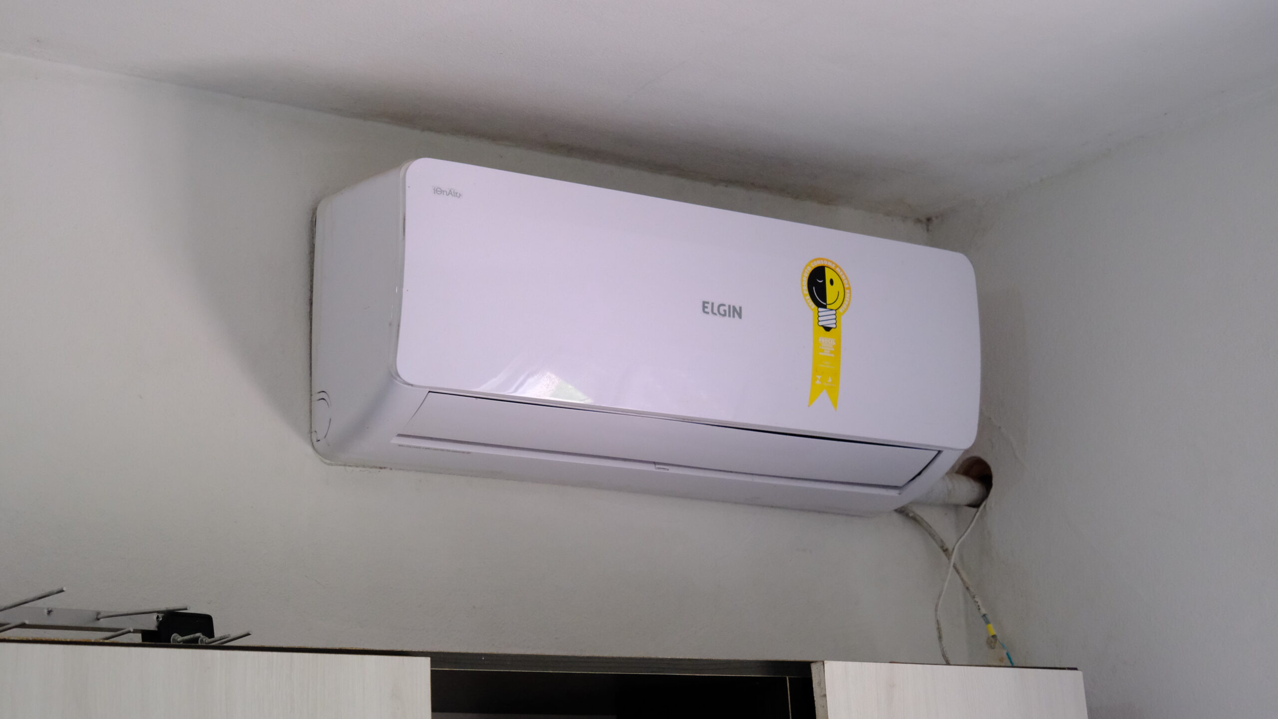 Suíte para 5 Pessoas (5 Camas de Solteiro) - Image 2