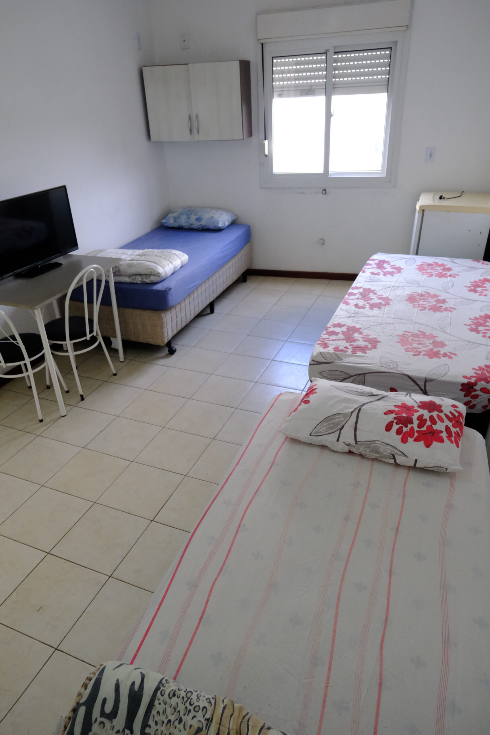 Suíte para 4 Pessoas (4 Camas de Solteiro)